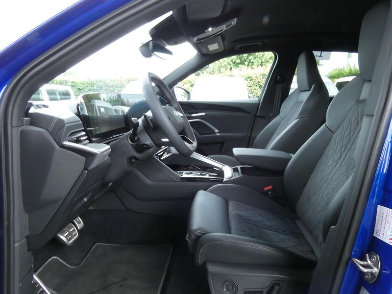 Audi Q5 (2025) S-Line 2.0 TDI 150KW quattro - fotka 18 z 29