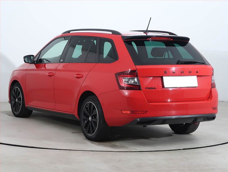 Škoda Fabia (2021) Monte Carlo 1.0 TSI - fotka 4 z 21
