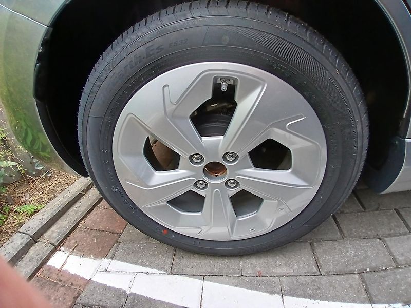 Suzuki Swift (2026) 1,2 Premium Hybrid CVT - fotka 5 z 5