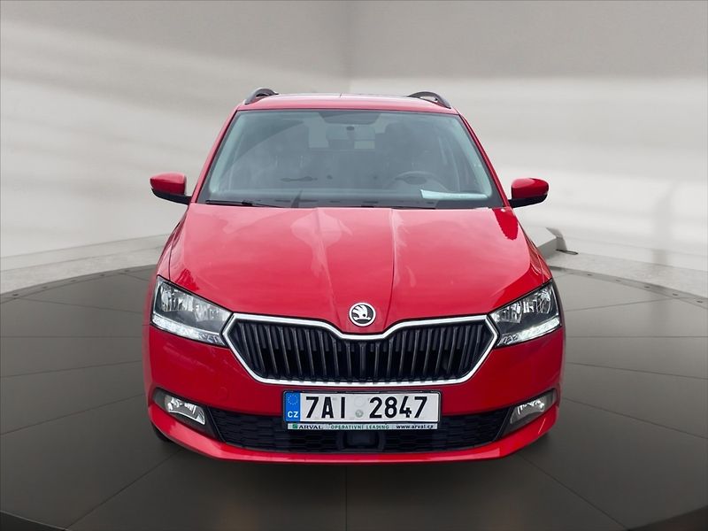 Škoda Fabia 1,0 TSI Ambition - fotka 2 z 11