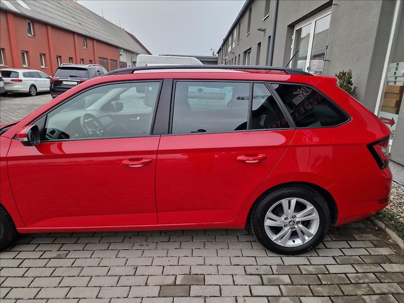 Škoda Fabia 1.0 TSI TOUR,ČR,1.Majitel - fotka 43 z 48