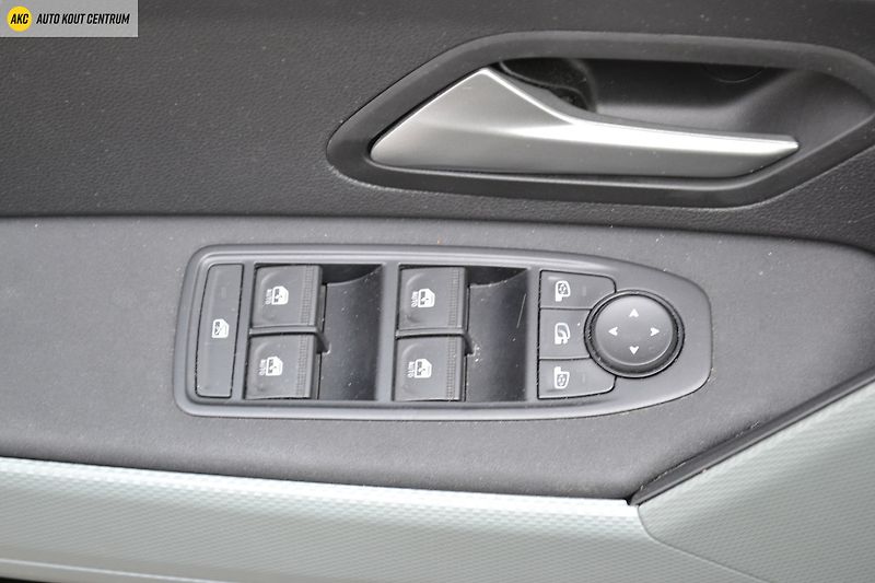 Dacia Duster Extreme Hybrid 140 - fotka 58 z 64