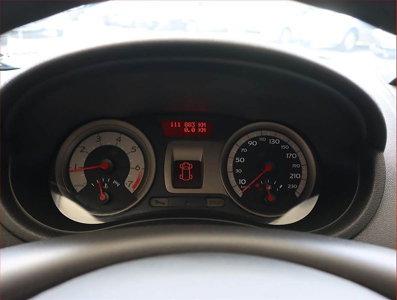 Renault Clio (2009) 1.2 TCe, Serv.kniha - fotka 11 z 14