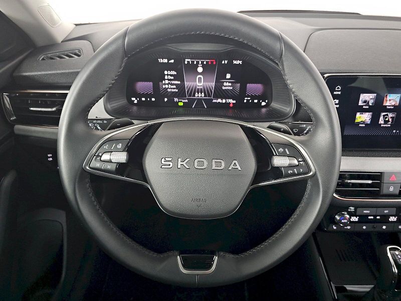 Škoda Kamiq (2025) 1.0TSI 85kW TOP Selection DSG - fotka 8 z 33