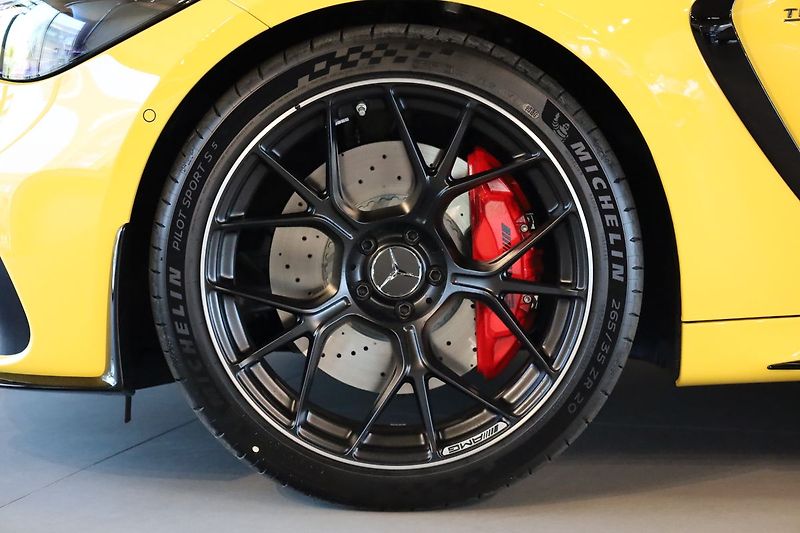 Mercedes-Benz CLE 53 AMG 4M+ kupé, Dynamic Plus - fotka 14 z 53