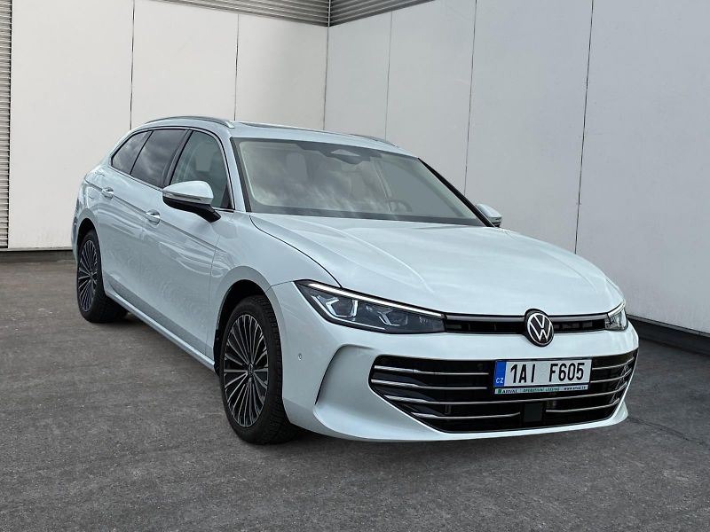 Volkswagen Passat Variant (2025) ELEGANCE 2.0TDI 142kW DSG CZ  - fotka 3 z 11