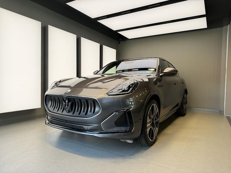 Maserati Grecale (2024) FOLGORE 550 HP - fotografie inzerátu