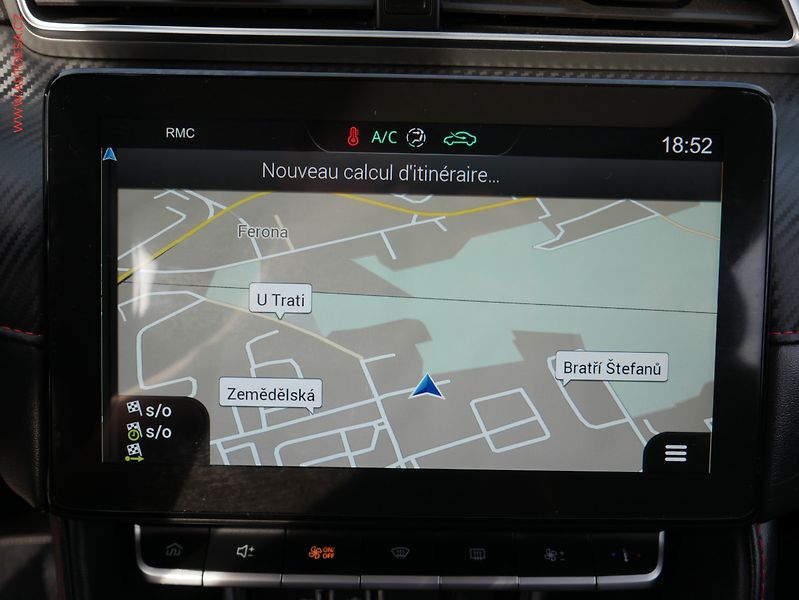 MG ZS (2022) 1.5 DVVT, Luxury, LED, TZ - fotka 12 z 20