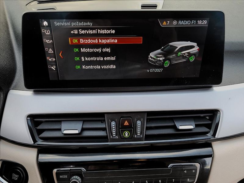 BMW X1 JIŽ NENÍ K DISPOZICI - fotka 32 z 50