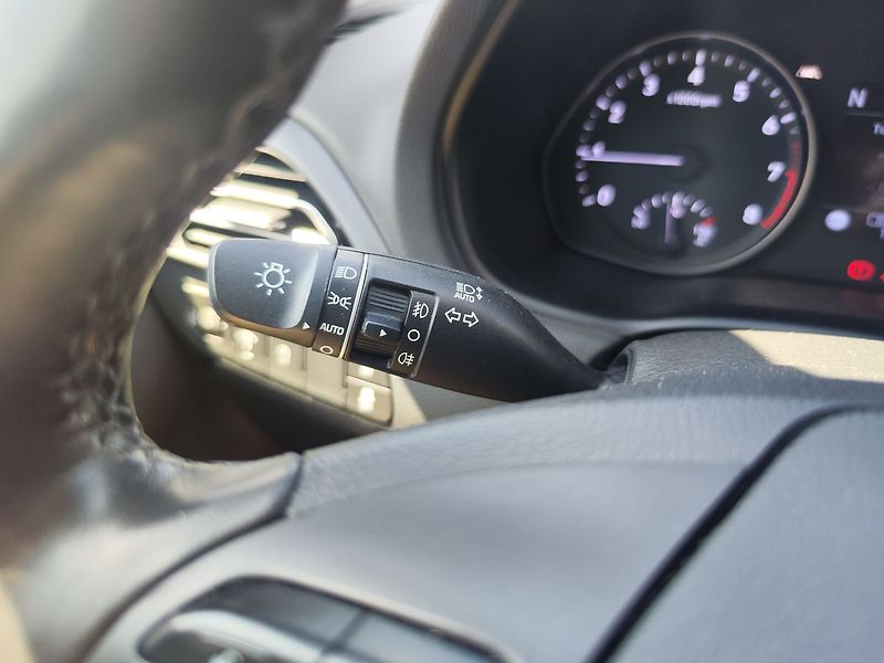 Hyundai i30 1.5 T-GDI/117kW Smart Navi - fotka 27 z 38
