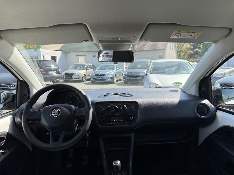 Škoda Citigo 1.0 MPI - fotka 7 z 13