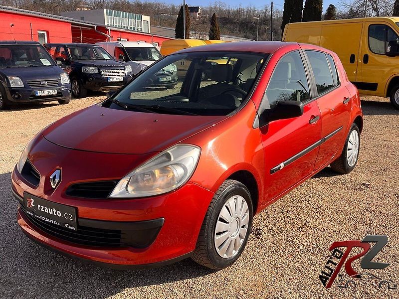 Renault Clio 1.5dCi 63kW*KLIMA*NOVÁ STK - fotografie inzerátu