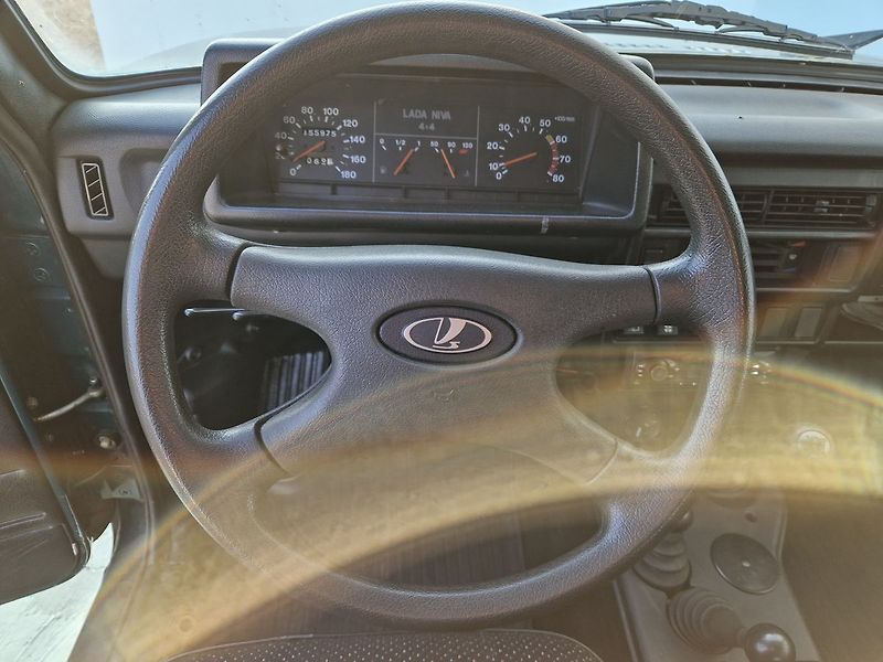 Lada Niva 1,7  4x4 - fotka 12 z 24