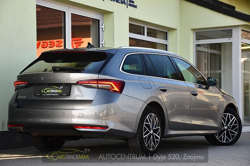 Škoda Octavia 2.0TDi Top Selection DSG ACC  - fotka 5 z 55