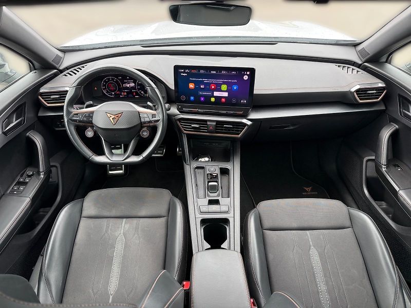 Cupra Formentor (2023) VZ 2.0TSI 228kW CZ DPH - fotka 9 z 11