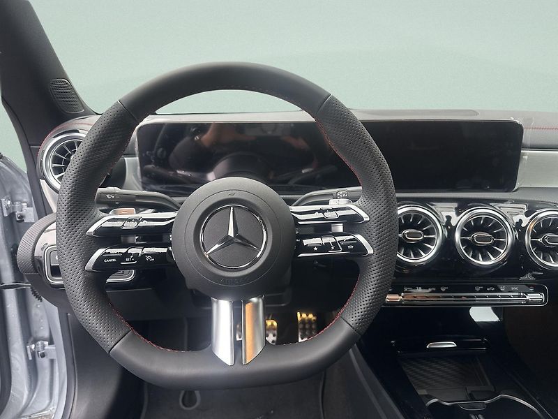Mercedes-Benz CLA (2025) 200 d AMG Style Edition - fotka 10 z 15