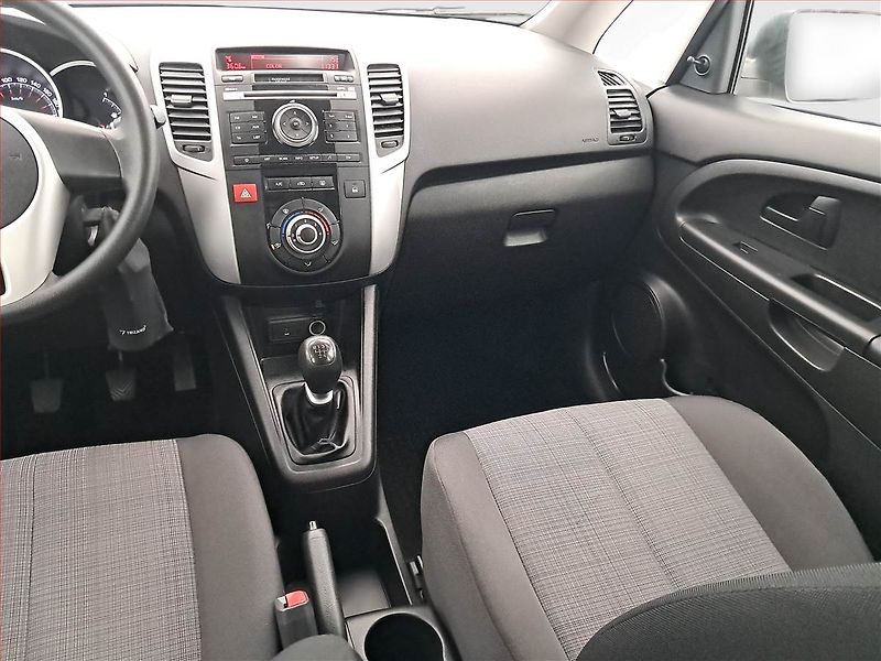 Kia Venga (2010) 1.4 CVVT, ČR,1.maj, Serv.kniha - fotka 8 z 16