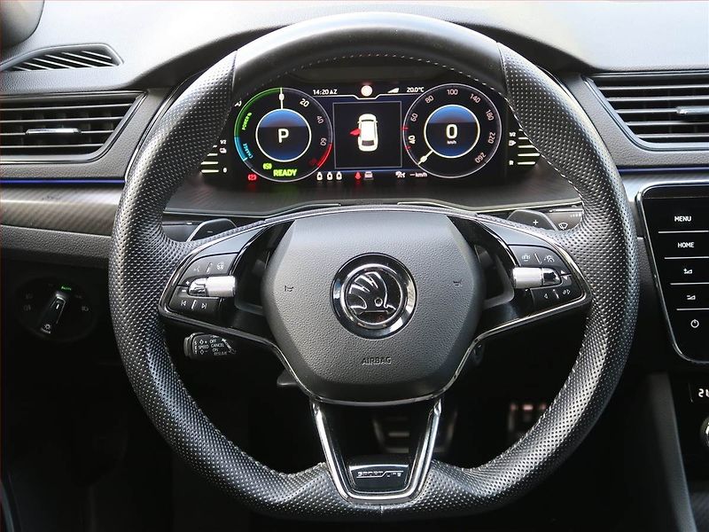Škoda Superb (2020) Sportline iV 1.4 TSI PHEV - fotka 22 z 29