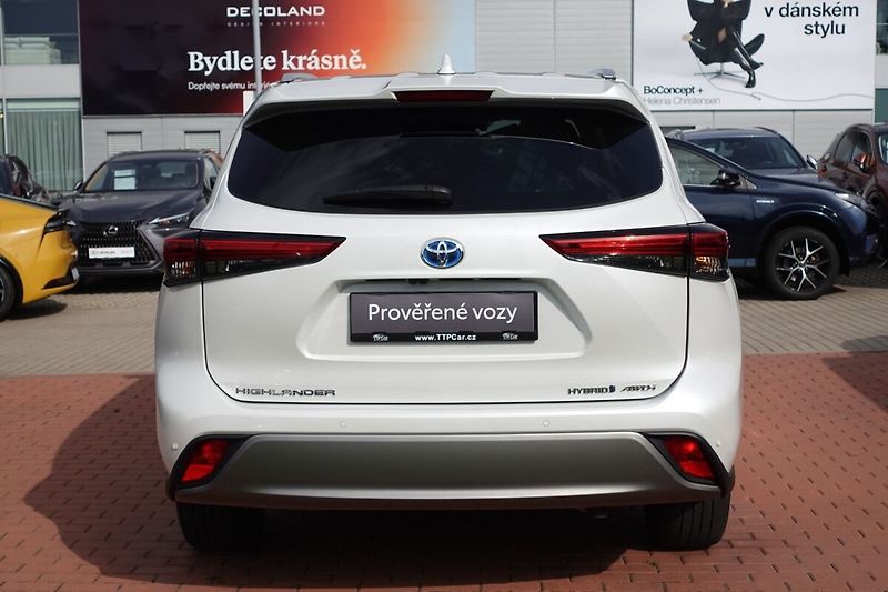 Toyota Highlander 2,5HSD Executive + Skyview (Pr - fotka 5 z 38