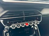 Peugeot 2008 GT 1.2 PureTech 96 kW - náhled 13