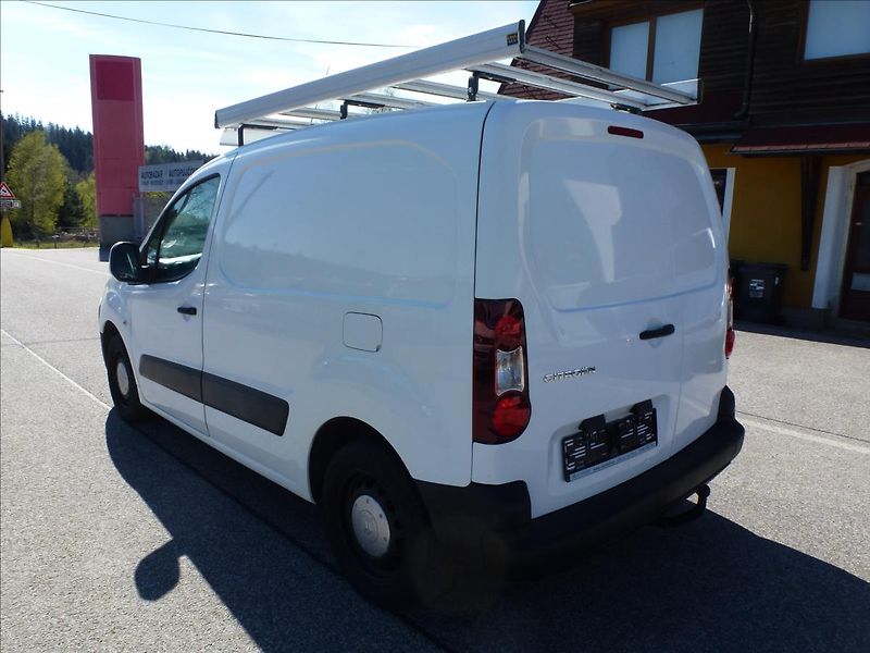 Citroën Berlingo 1,6 HDi 75 L1 X Střešní zahrád - fotka 10 z 40
