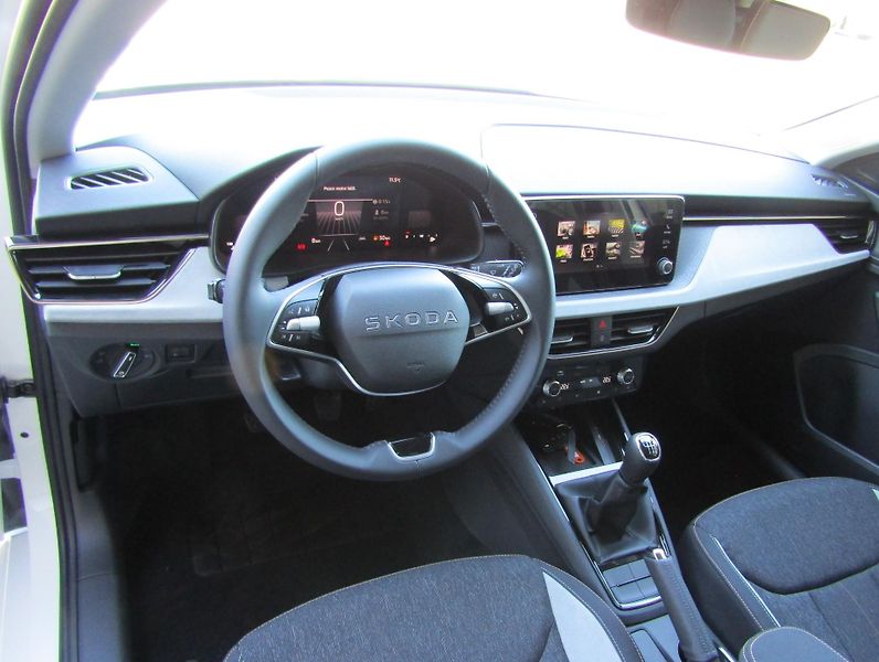 Škoda Scala (2026) Top Selection 1.0 TSI 85 kW - fotka 5 z 30