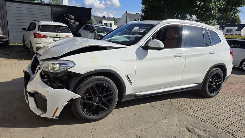 BMW X3 (2021) Xdrive - fotka 5 z 13