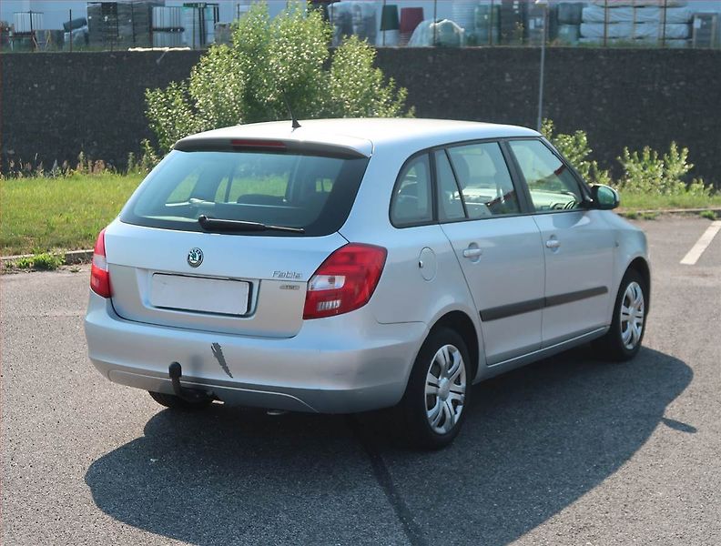 Škoda Fabia (2012) 1.2 TSI - fotka 5 z 13