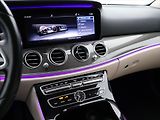 Mercedes-Benz Třídy E 2,0 300d 180kW DPH 360° Aut. - náhled 20