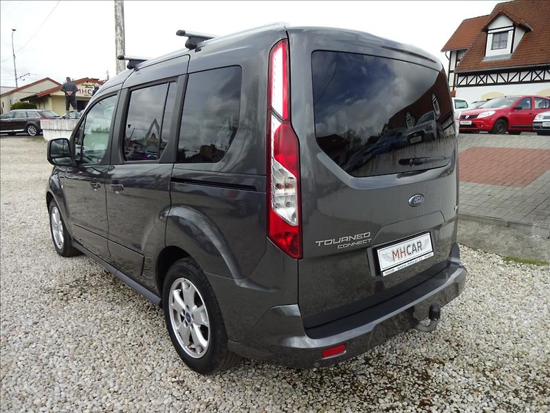 Ford Tourneo Connect 1.0 ECOBOOST TITANIUM - fotka 5 z 49