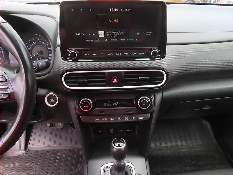 Hyundai Kona (2020) Hybrid, Automat, Serv.kniha - fotka 12 z 22
