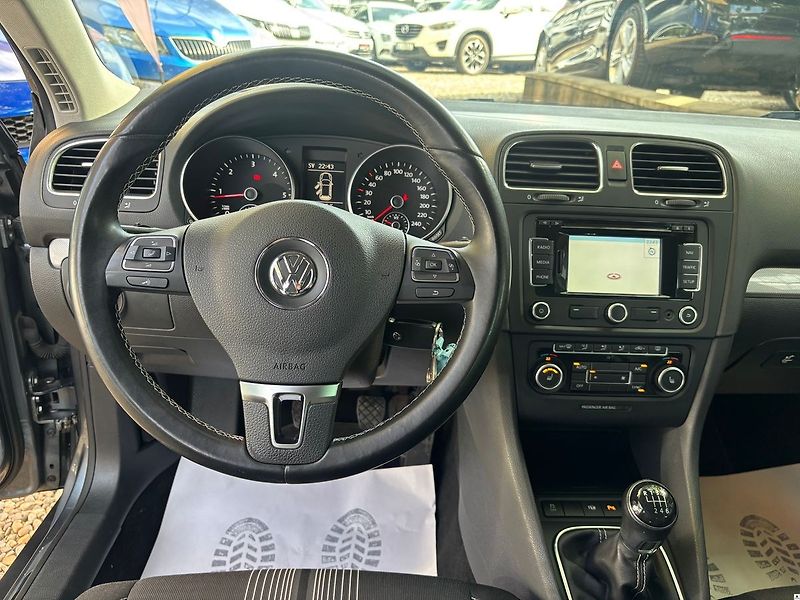 Volkswagen Golf 2.0TDi/2013/MATCH EDITION/2.M- - fotka 17 z 39