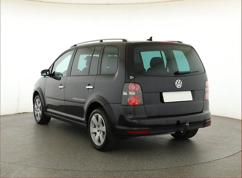 Volkswagen Touran (2007) Cross 2.0 TDI, Tempomat - fotka 4 z 18