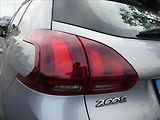 Peugeot 2008 1,2 PureTech 81kW AUTOMAT, ČR - náhled 11