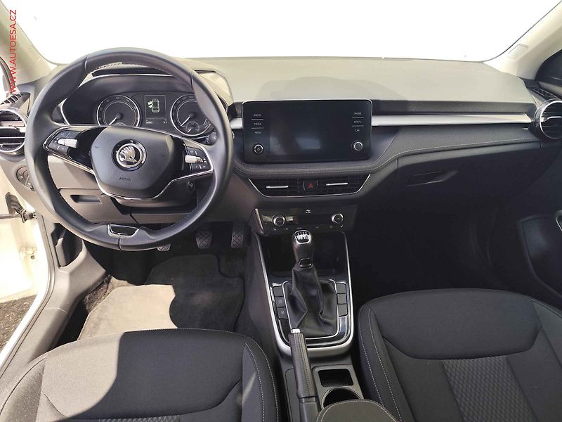 Škoda Fabia (2022) 1.0 TSi, 1.maj,ČR, Style - fotka 8 z 24