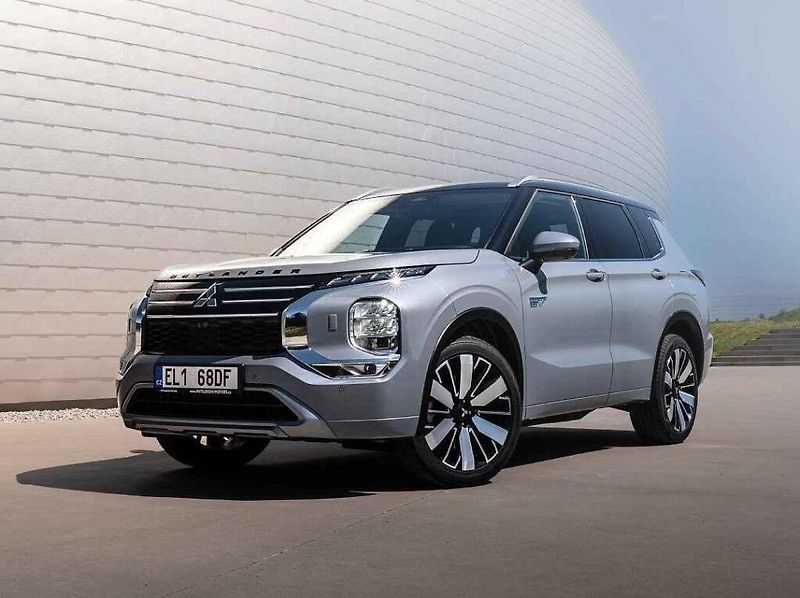 Slevy se týkají i menších atraktivních rodinných SUV.