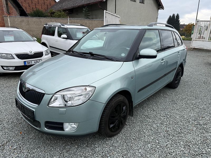 Škoda Fabia 1.6 16V AMBITION - fotka 3 z 13