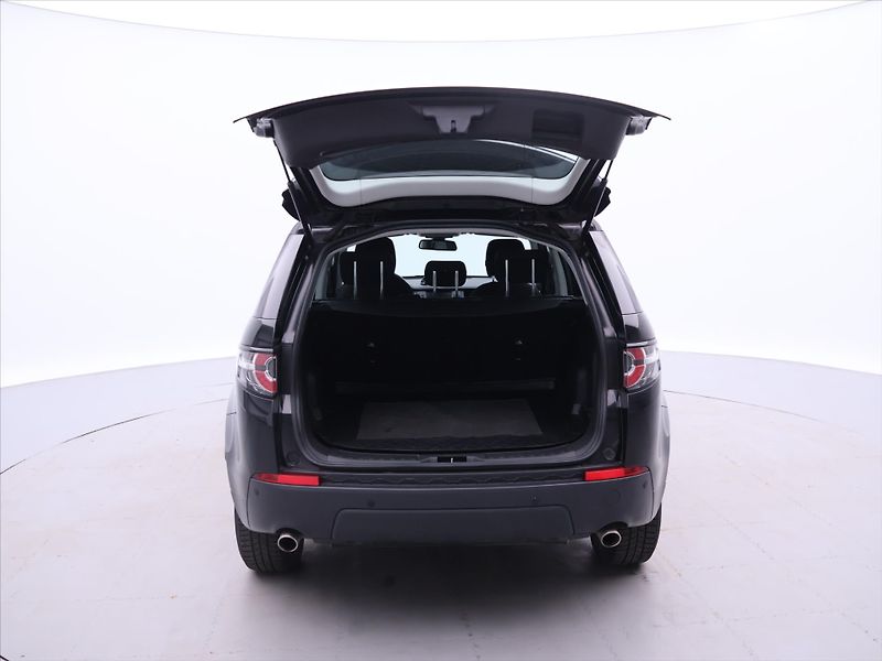 Land Rover Discovery 2,0 L TD4 110kW 4WD limatizace - fotka 9 z 30