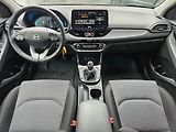 Hyundai i30 1.5i Family, serv.kn., 1.maj. - náhled 12