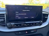 Kia Ceed 1,5 TGDi 118kW TOP ZÁRUKA NAVI - náhled 25