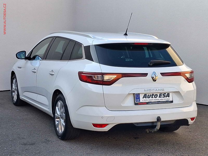 Renault Mégane (2019) 1.3TCe, 1.maj,ČR, AC, temp - fotka 6 z 17