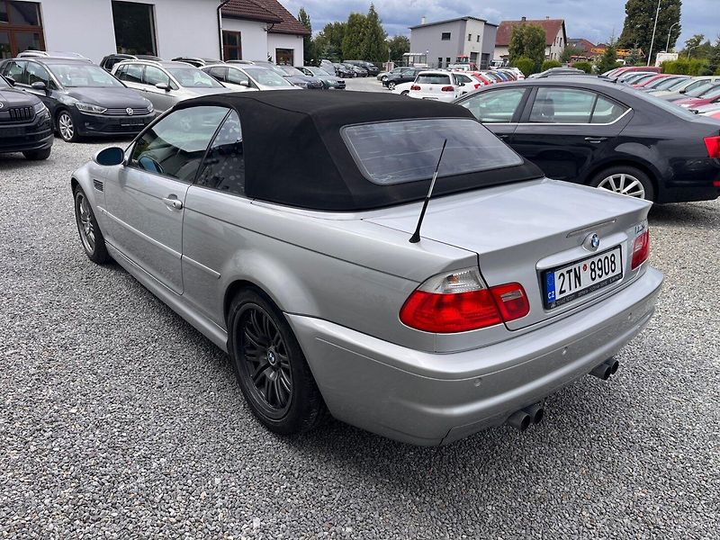 BMW M3 (2002) 3.2 i Kabrio 252 Kw - fotka 4 z 14