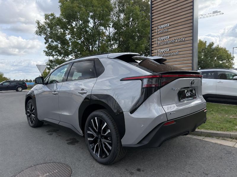 Toyota bZ4X Executive 73.1 kWh - fotka 4 z 5