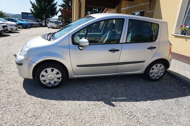 Renault Modus (2006) 1,2 1MAJ NOVÉ V ČR - fotka 2 z 25