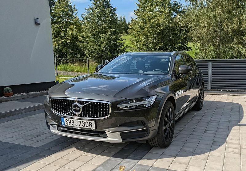 Volvo V90 (2018) Velmi zachovale  - fotografie inzerátu
