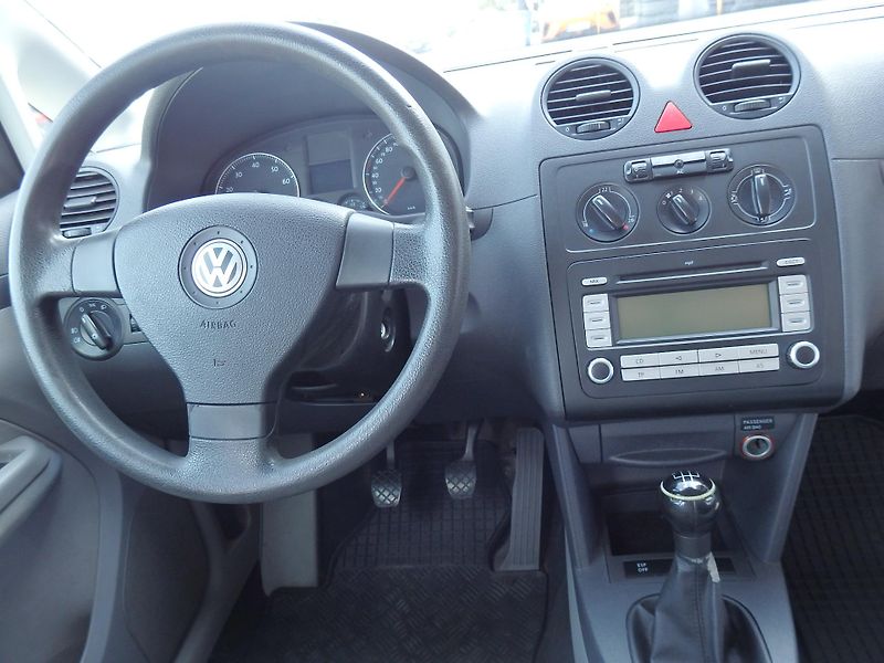 Volkswagen Caddy 2,0i KLIMA ECOFUEL  - fotka 12 z 17