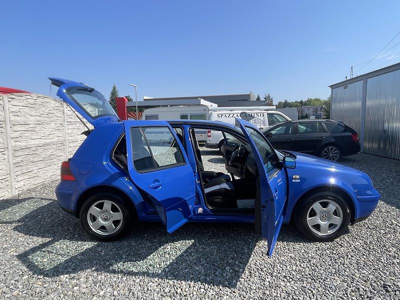 Volkswagen Golf 1.6i SR 100PS 134TKM EXTRA 1A! - fotka 152 z 174