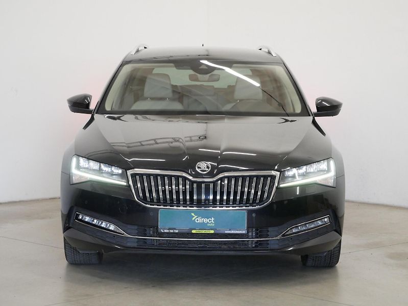 Škoda Superb - fotka 4 z 30