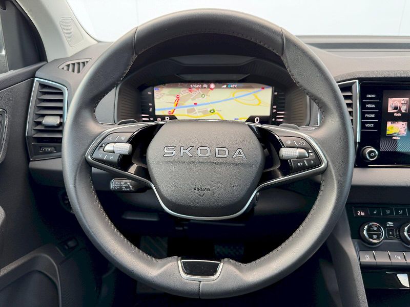 Škoda Karoq (2025) 2.0 TDI 110kW 4x4 DSG Top Sele - fotka 8 z 35