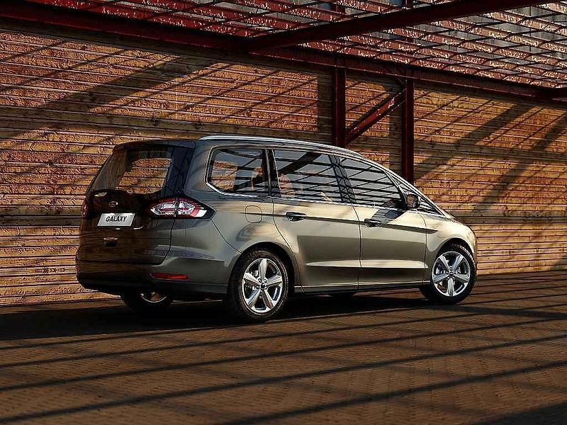 Ford Galaxy.